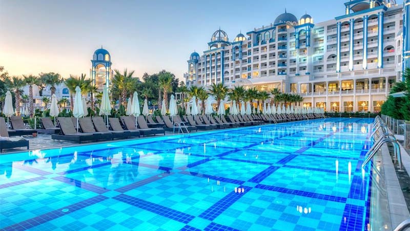 Уже свыше 600 отелей на курортах Турции готовы принимать российских туристов