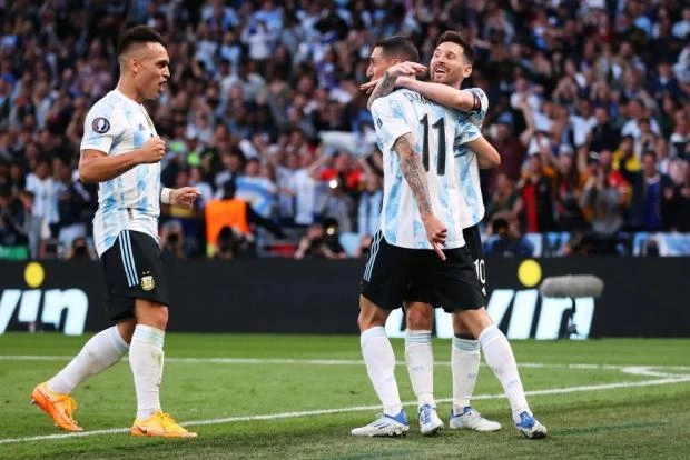Аргентина разгромила Италию и выиграла Финалиссиму