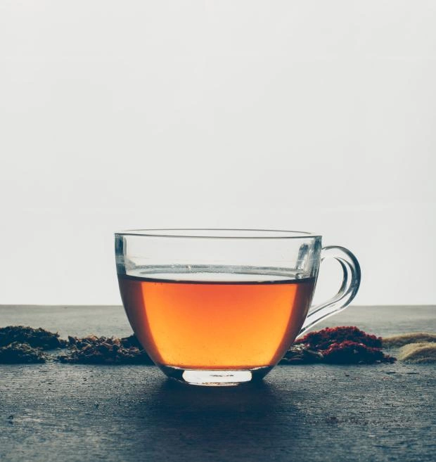 Ароматный и бодрящий: интересные факты об иван-чае