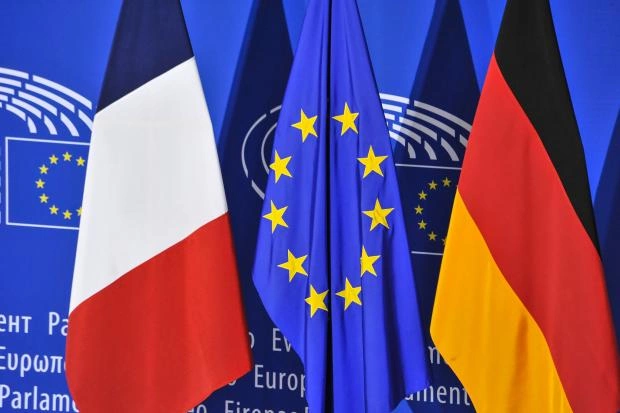 Германия и Франция выступили против введения общеевропейского запрета на выдачу виз россиянам