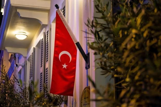 Турецкие отели перестали принимать банковские карты Мир