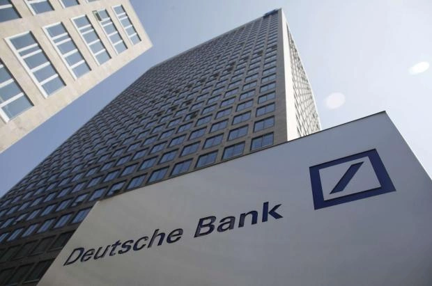 В Кельне прокуратура провела обыски в центральном офисе Deutsche Bank