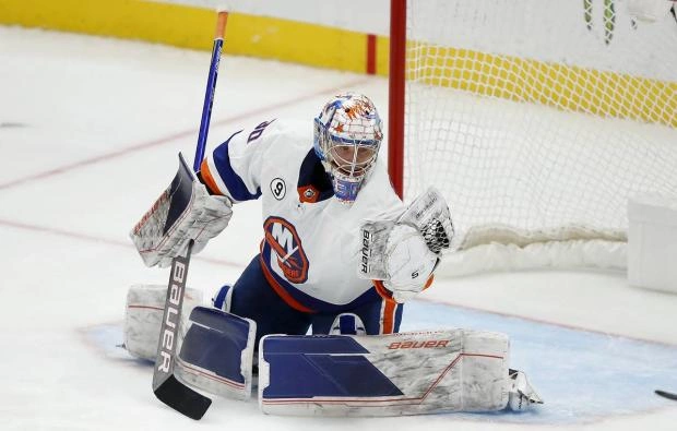 Илья Сорокин стал третьей звездой дня в НХЛ