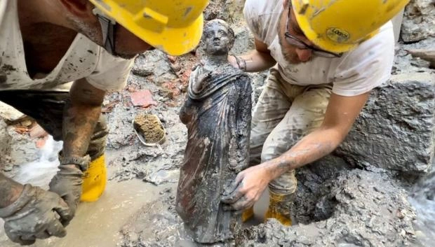 В Италии найдены статуи возрастом более 2000 лет