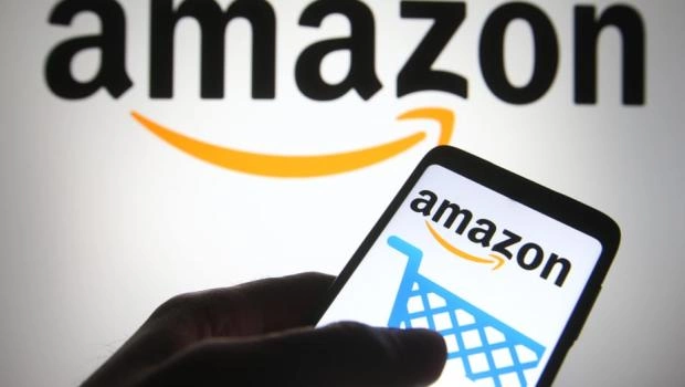 Американская компания Amazon уволит около 10 тысяч работников