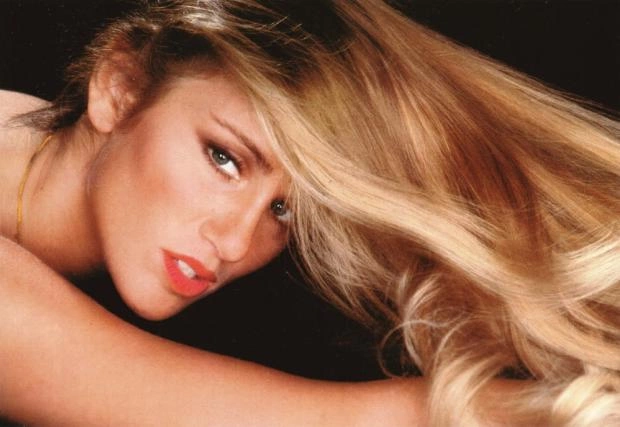 Актриса и звезда Playboy Кимберли Херрин загадочно умерла в собственном доме