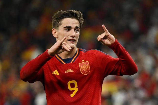 Гави стал самым юным футболистом сборной Испании на чемпионатах мира