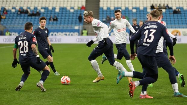 Крылья Советов отыграли три мяча за пять минут в матче с Оренбургом
