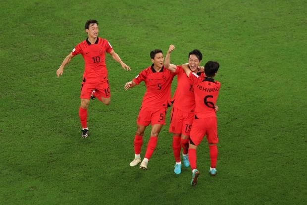 Южная Корея вырвала победу у Португалии и вышла в 1/8 финала чемпионата мира