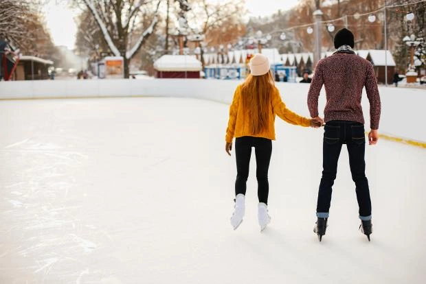 Всё на лёд: где в Москве можно покататься на коньках бесплатно