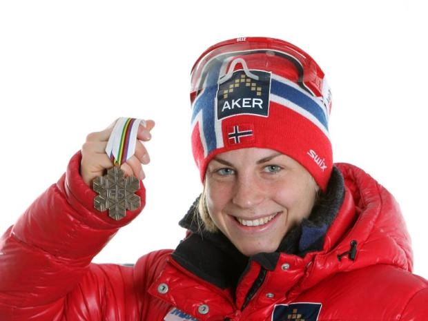 Легендарная норвежская лыжница Астрид Якобсон призвала вернуть россиян во все турниры